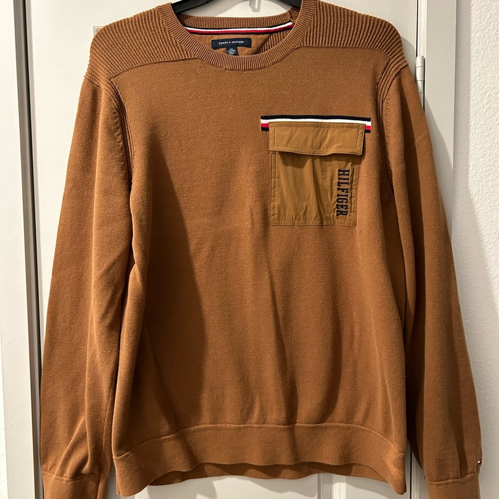 Men’s Sweater Tommy Hilfiger Size XXL  Excellent Condition